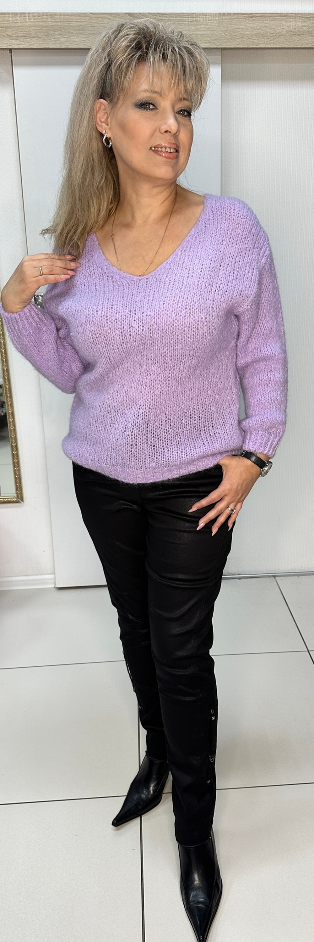 Черные узкие французские брюки с лазерным напылением