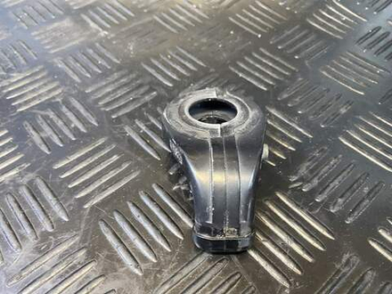 Крепление тросиков газа Yamaha TDM900 RN08 2002