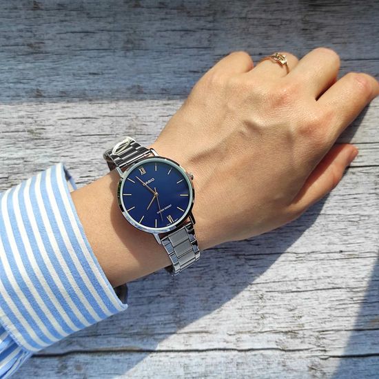 Женские наручные часы Casio LTP-VT01D-2BUDF