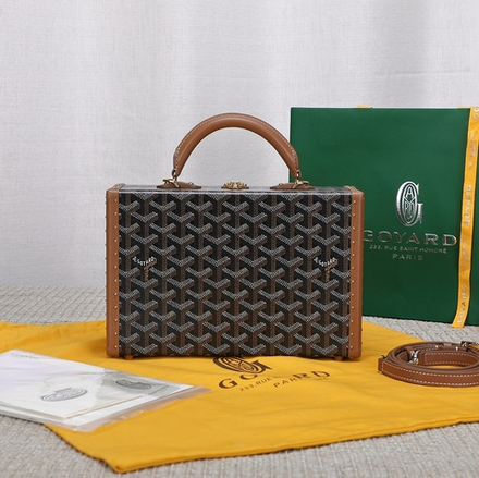 Goyard Grand Hotel Trunk Bag