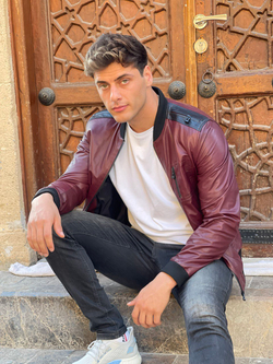 Кожаная куртка