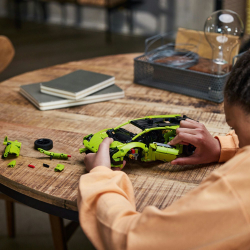 LEGO Technic — Lamborghini Huracan Tecnica 42161