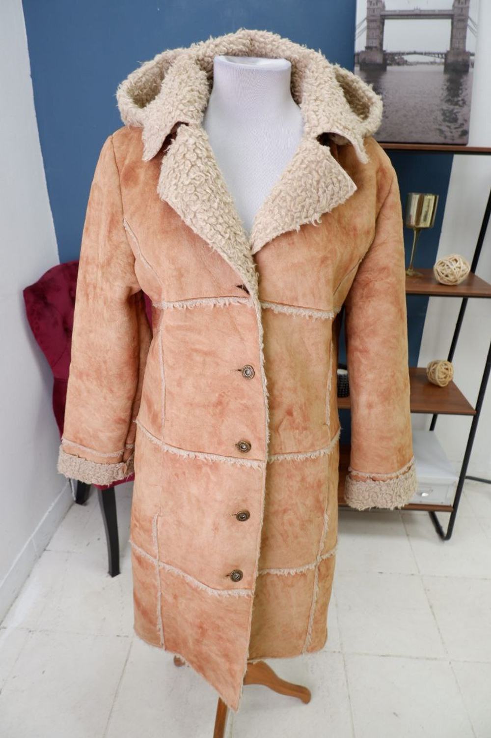 Дубленка Authentic style стильная 48 размер