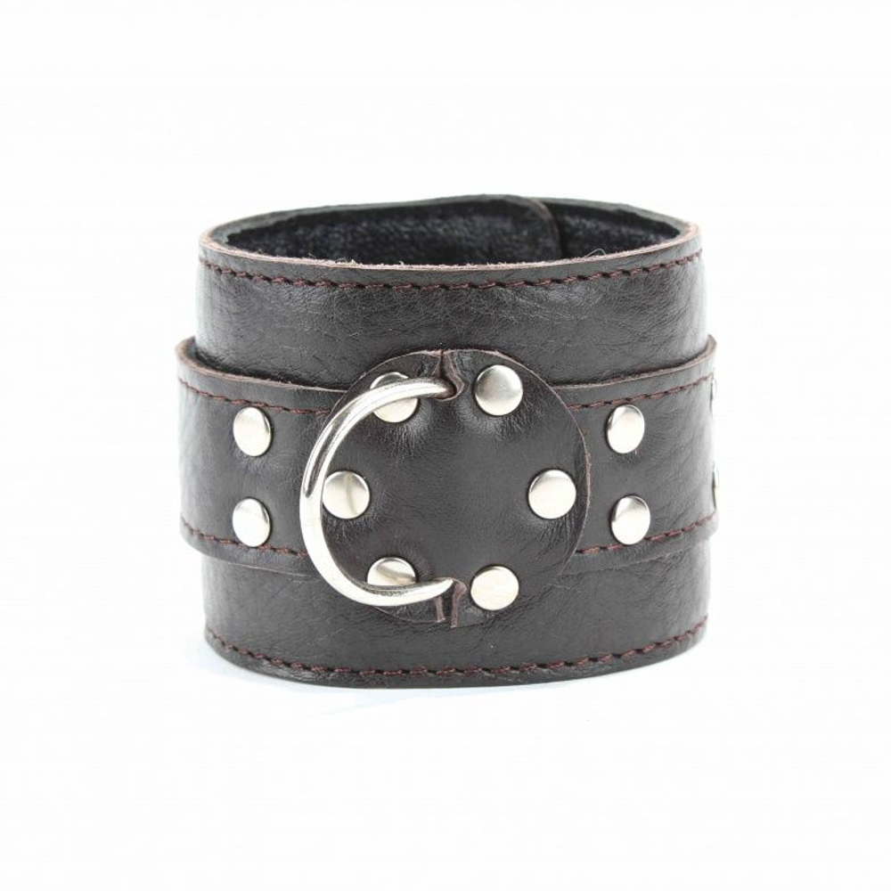 Кожаные наручники на металлической цепочке