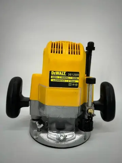 Фрезер электрический Dewalt