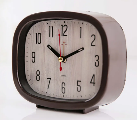 Часы электронные настольные Рубин