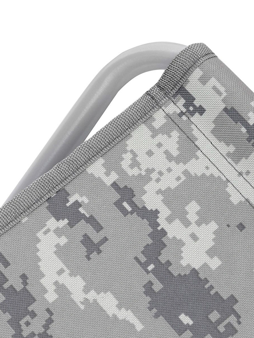 Стульчик рыболова Nisus СР-400 (ст.труба д19) КМФ цифра (T-N-FC-400-DG)