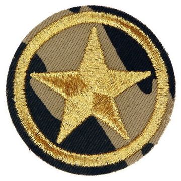 Нашивка Звезда на камуфляже