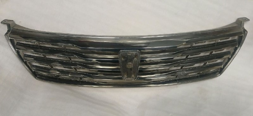 решетка радиатора Toyota Premio NZT260 ZRT265