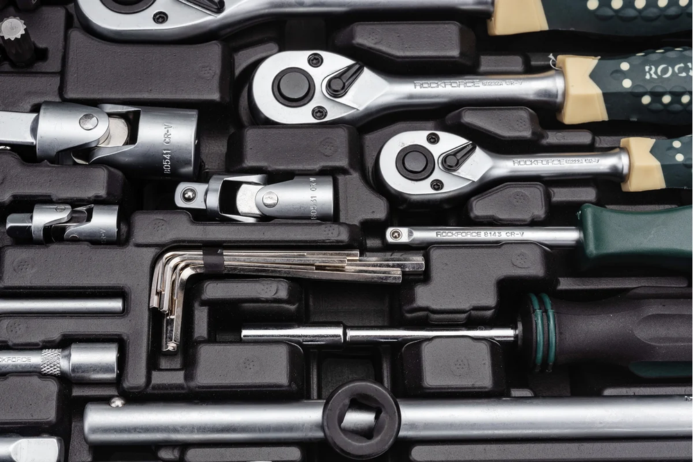 Набор инструмента RF-38841 1/2"&1/4"&3/8"DR с 6-гранными головками 216пр. ROCKFORCE