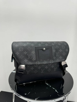 Сумка через плечо Louis Vuitton