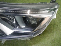 Фара левая Toyota Rav 4 CA40 (2015-2019) галоген