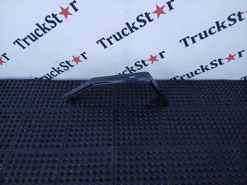 Кронштейн крыла переднего левого 2022г.