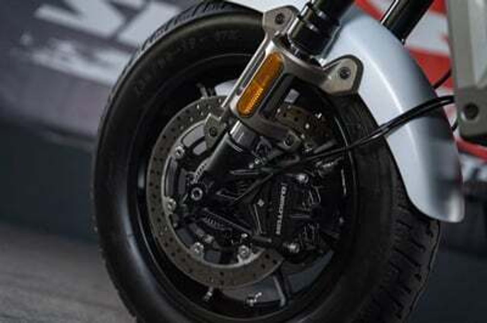 Мотоцикл SHARMAX RR 801