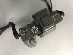 Sony A7 III (10.010 кадров)