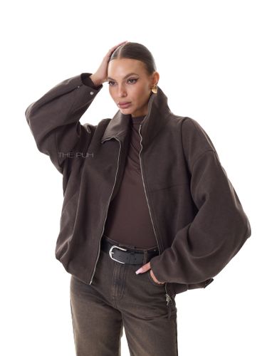 Объемная куртка шоколадного цвета из замши