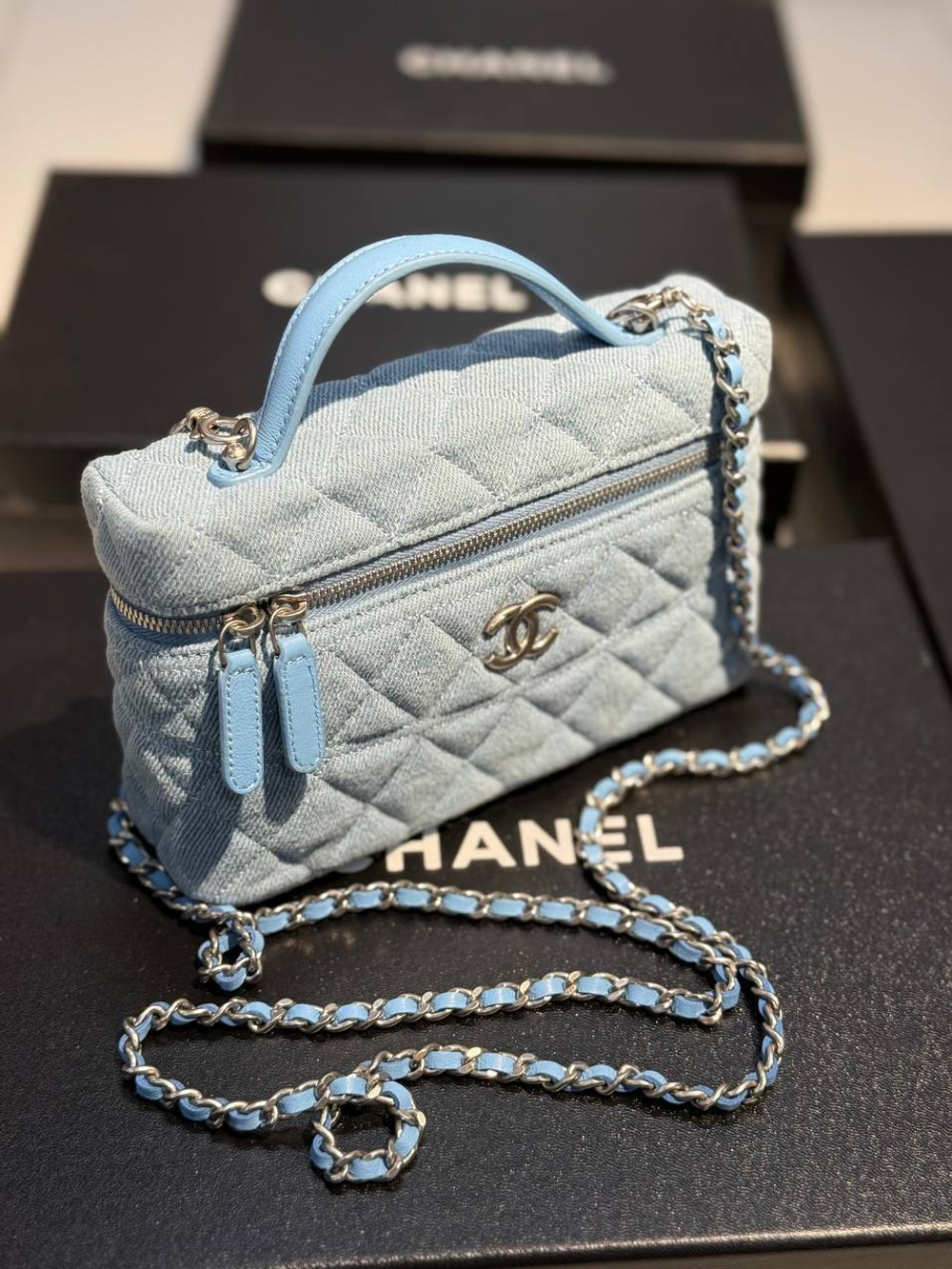Сумка CHANEL