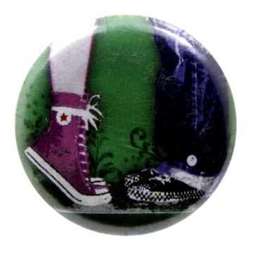 Значок Кеды влюбленные 36 мм (258)