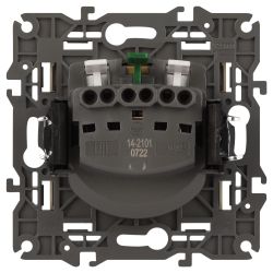 Розетка ЭРА Elegance 14-2101-02 с заземлением 2P+E Schuko 16A-250В IP20 слоновая кость