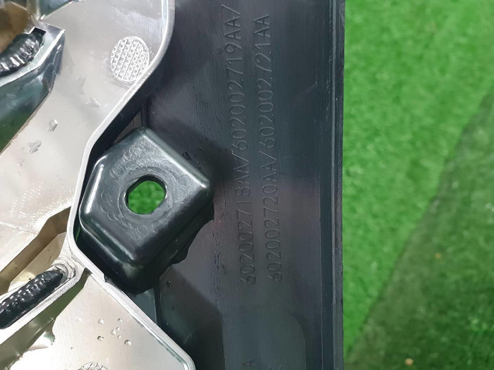 Решетка радиатора Omoda C5 (2022-н.в.)