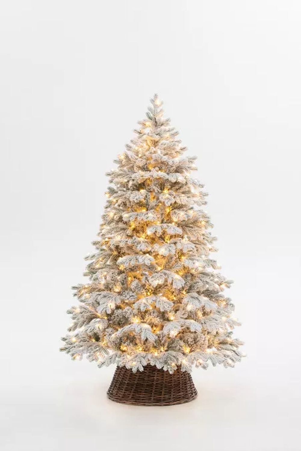 Заснеженная елка с гирляндой «Аляска» (Литая+пвх) от 1.8 м до 3 м