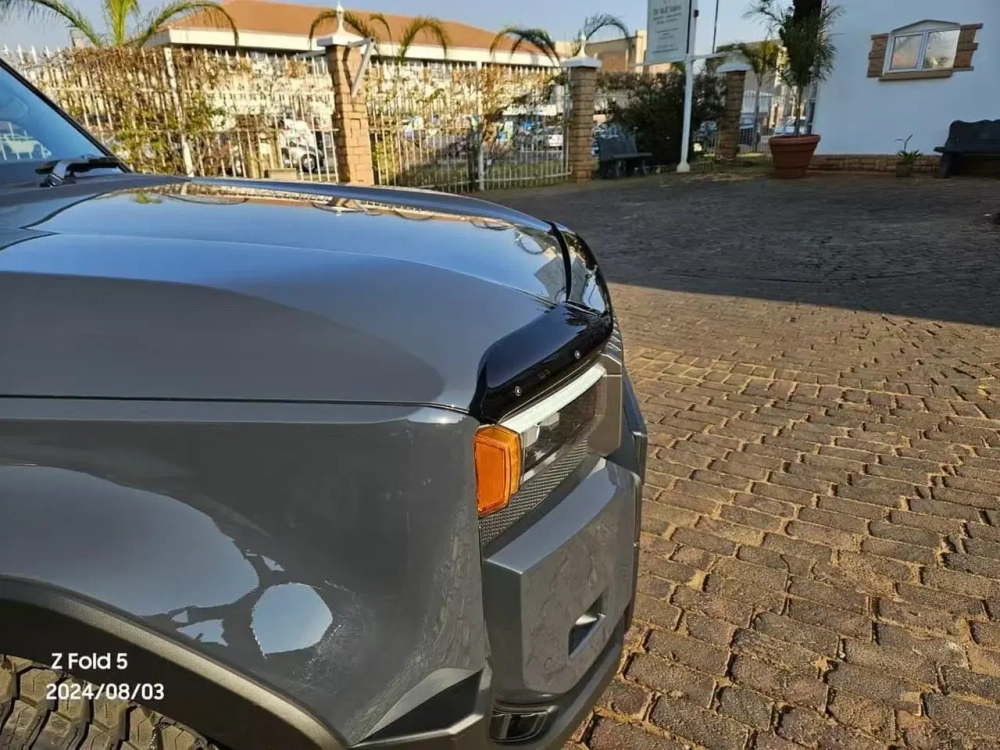 Дефлектор капота (мухобойка) для Toyota Land Cruiser Prado 250 LC250 Тойота Крузер Крузак капот