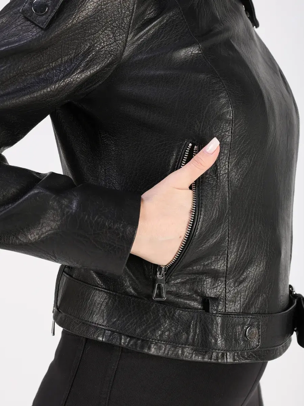 Кожаная куртка демисезонная косуха