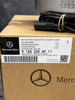 Опора двигателя левая Mercedes-Benz A1662406917