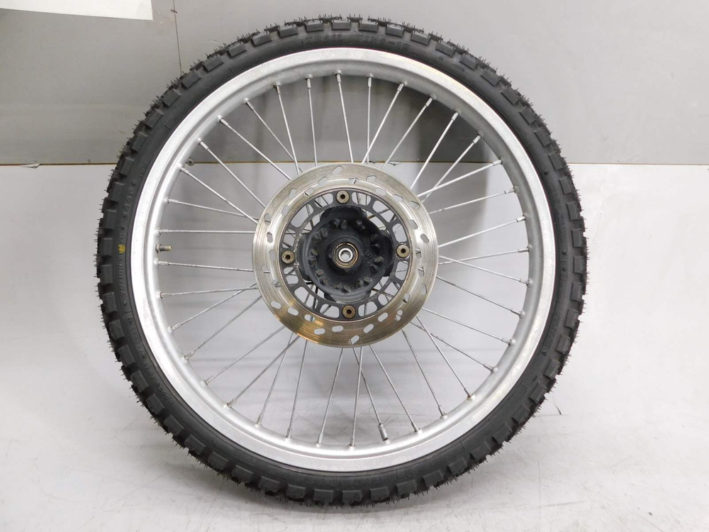 колесо переднее Suzuki Djebel 200 SH42A