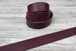 Ременная заготовка Миссури МС13 цв. Фиолетовый, толщ. 3,3-3,5 мм