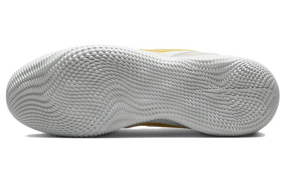 Кроссовки Nike Streetgato