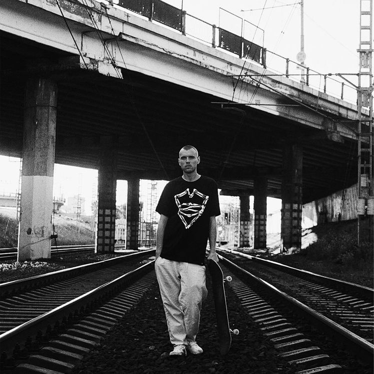 Футболка Питерский Щит Кости, черный