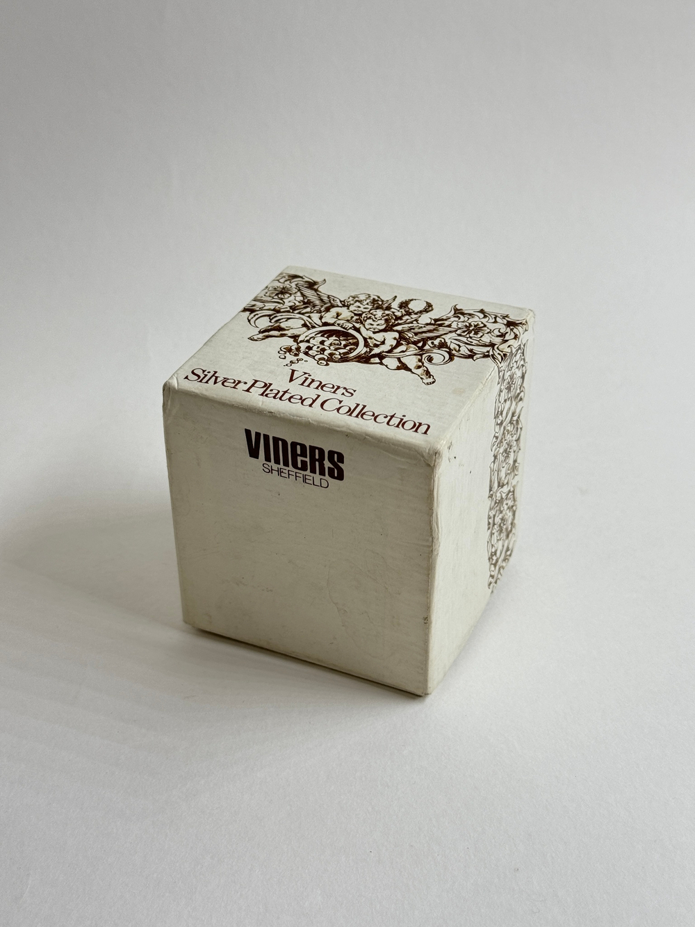 Подставка для шпажек/зубочисток со львами Viners