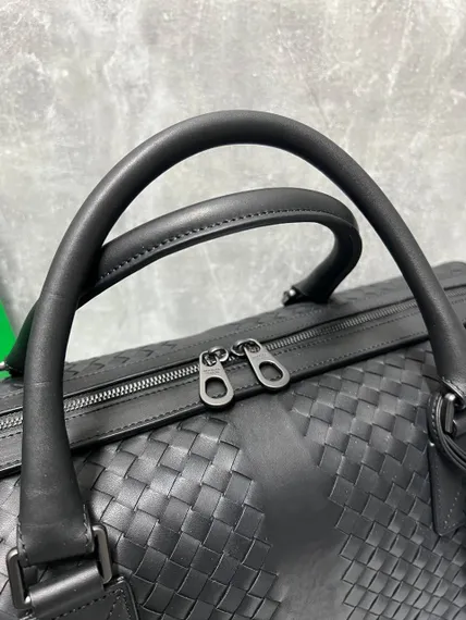 Дорожная сумка Bottega Veneta Intrecciato Medium черный