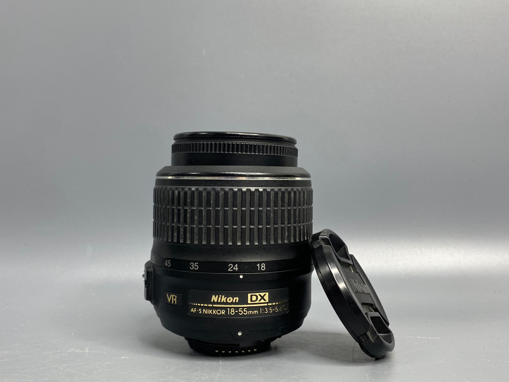 Nikon D5000 Kit 18-55mm