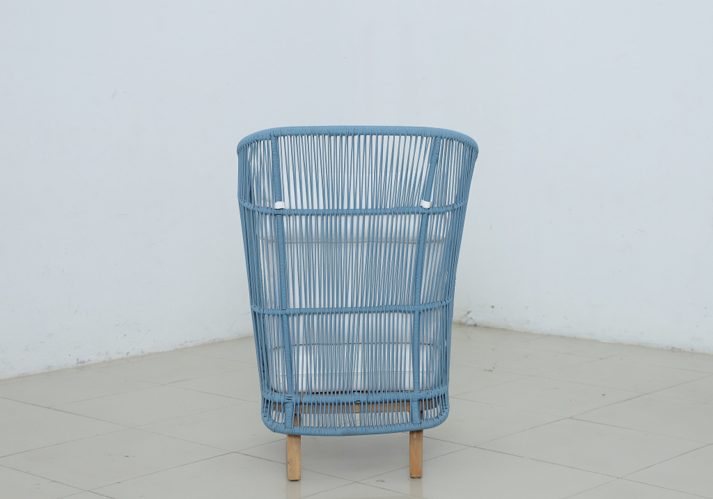 Лаунж-кресло плетеное с высокой спинкой Tagliamento Mali, натуральный, синий, белый