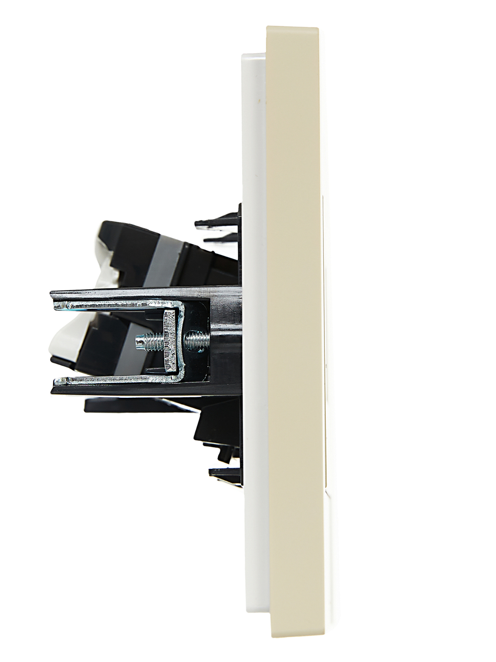 FORTE&PIANO Розетка компьютерная RJ45 кат.5E FP432 ваниль IEK