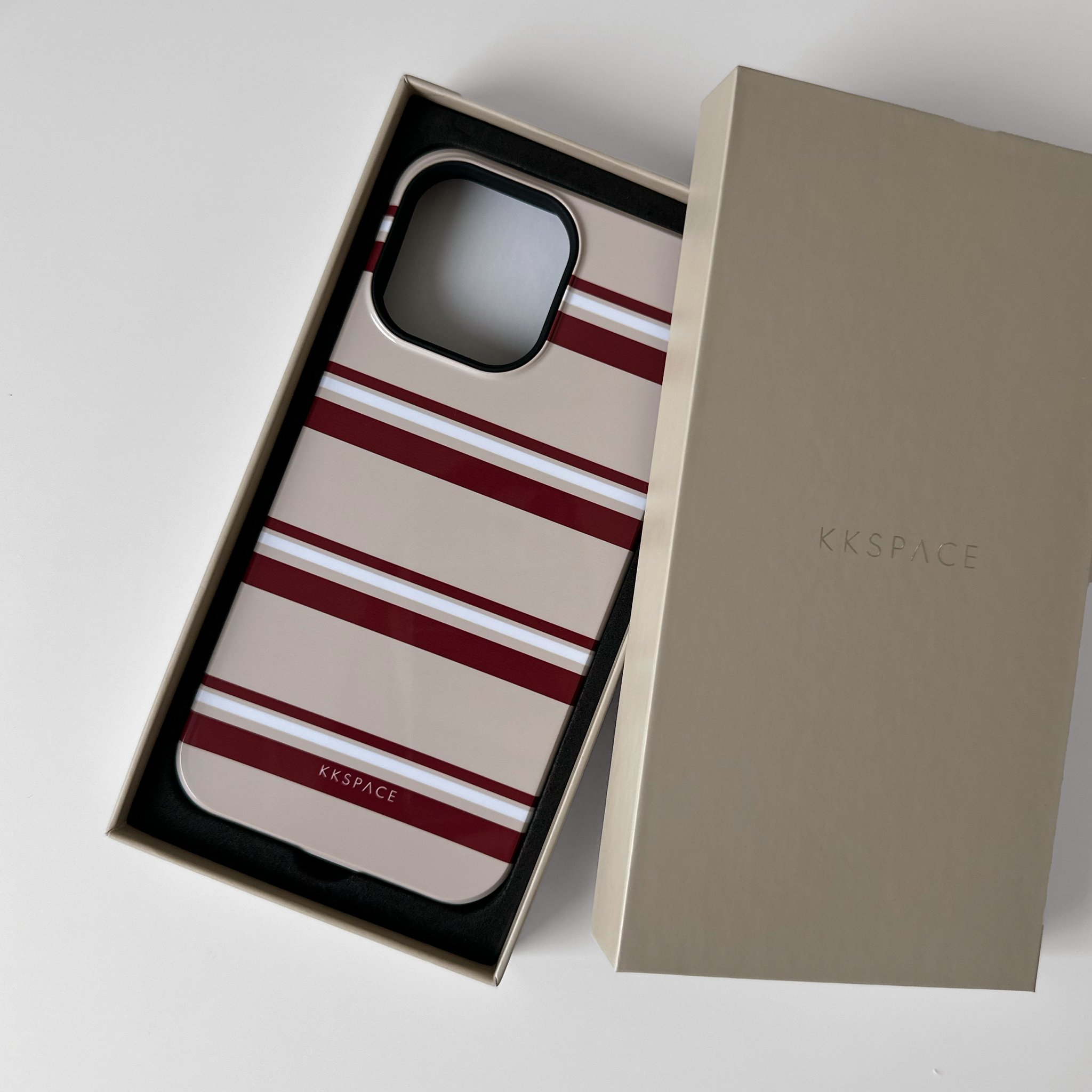 Чехол RETRO STRIPE для iPhone