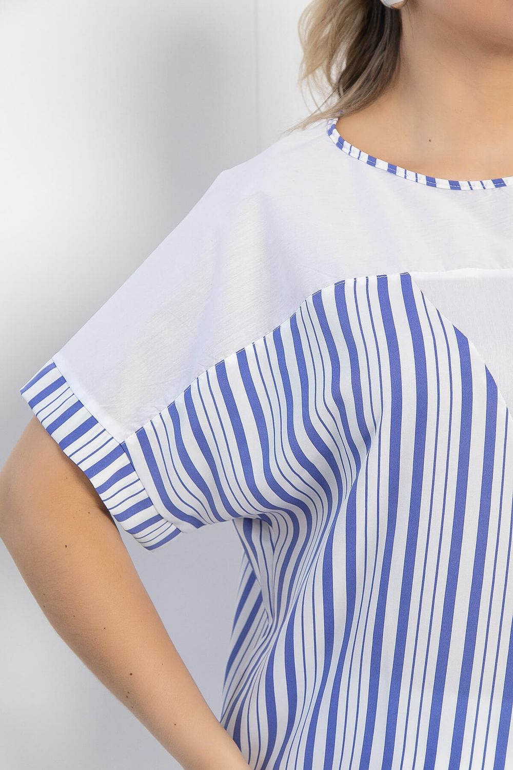 Блуза Амальгама (бело-сиреневая) Б12840-24М LT Collection