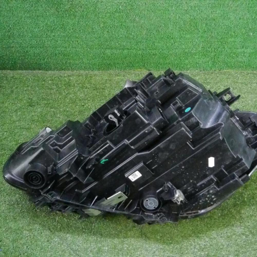 Фара правая BMW 2er F44 (2019-н.в.) LED (в пленке)