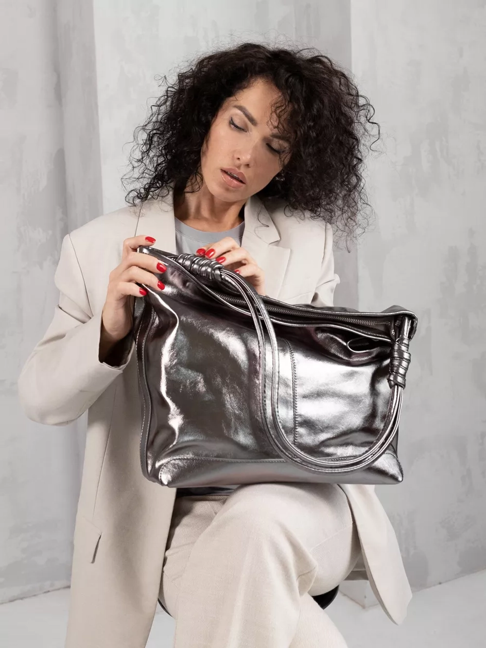 Сумка на плечо большая офисная шоппер для документов а4