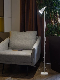 Торшер напольный с абажуром стальной