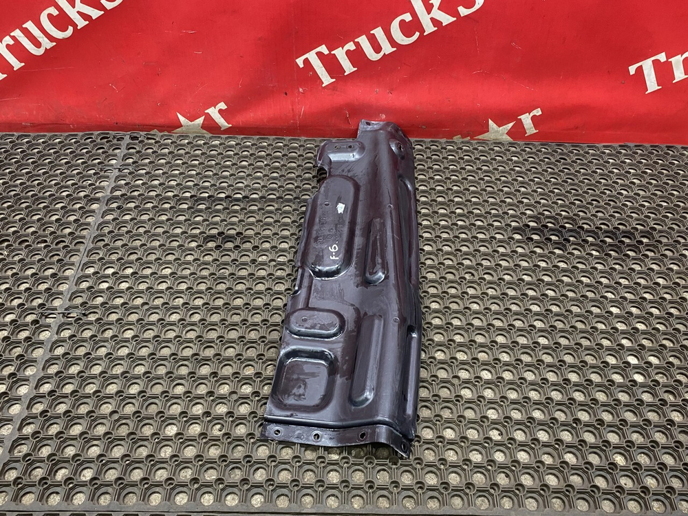 Шумоизоляция двигателя левая 2024г