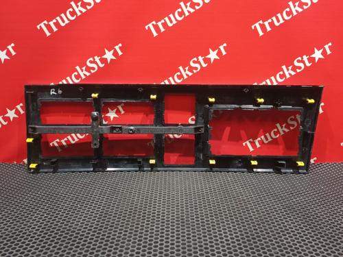 Рамка центральной консоли 2016г.