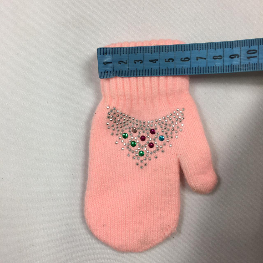 Варежки для нарядной зимы на 2\3 года