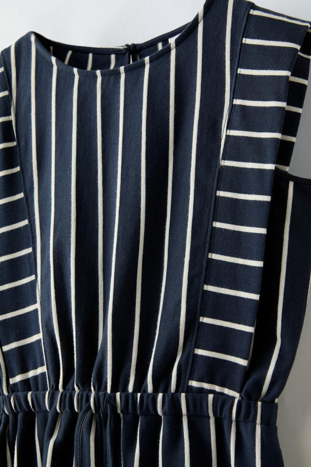 ZARA КОМБИНЕЗОН В ПОЛОСКУ, ТЕМНО-СИНИЙ/БЕЛЫЙ