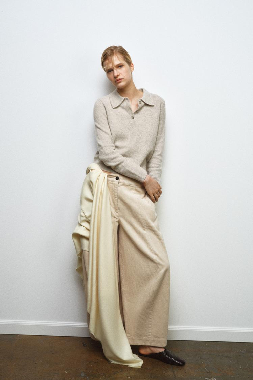 ZARA ОДНОТОННОЕ ПОЛО ИЗ 100% ШЕРСТИ, ПЕСОЧНЫЙ МЕЛАНЖ