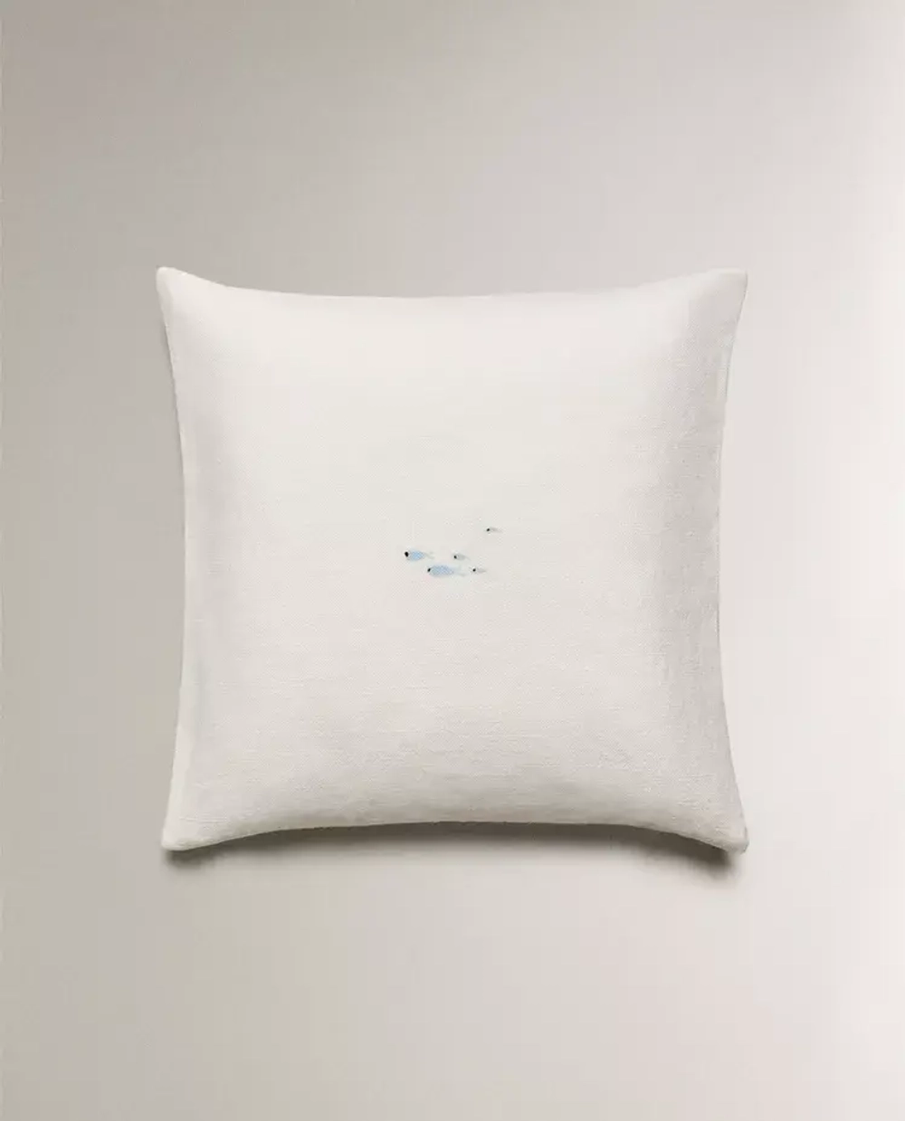 ZARA HOME НАВОЛОЧКА ДЛЯ ДЕКОРАТИВНОЙ ПОДУШКИ С ПРИНТОМ, ЖЕЛТОВАТО-БЕЛЫЙ