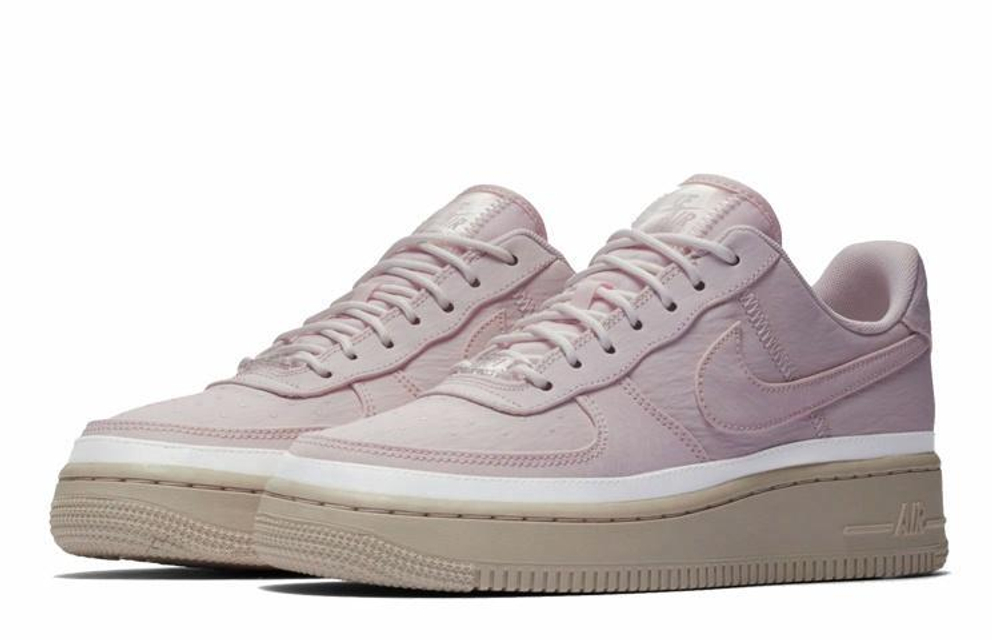 Кроссовки Nike Air Force 1 07 (Женская размерная сетка)