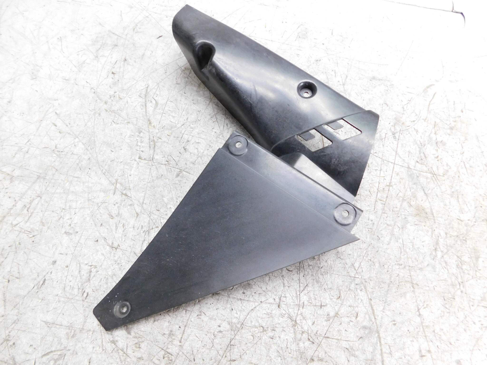 пластик внутренний Kawasaki Ninja 1000 2011 55028-0350